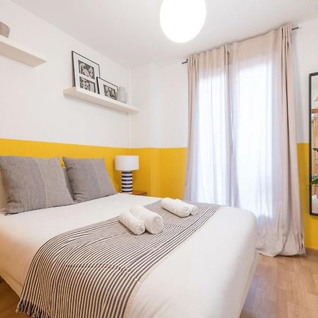 2 Bedrooms 2 Bathrooms Furnished - Malsana - With Pool - Mintystay Madrid Kültér fotó