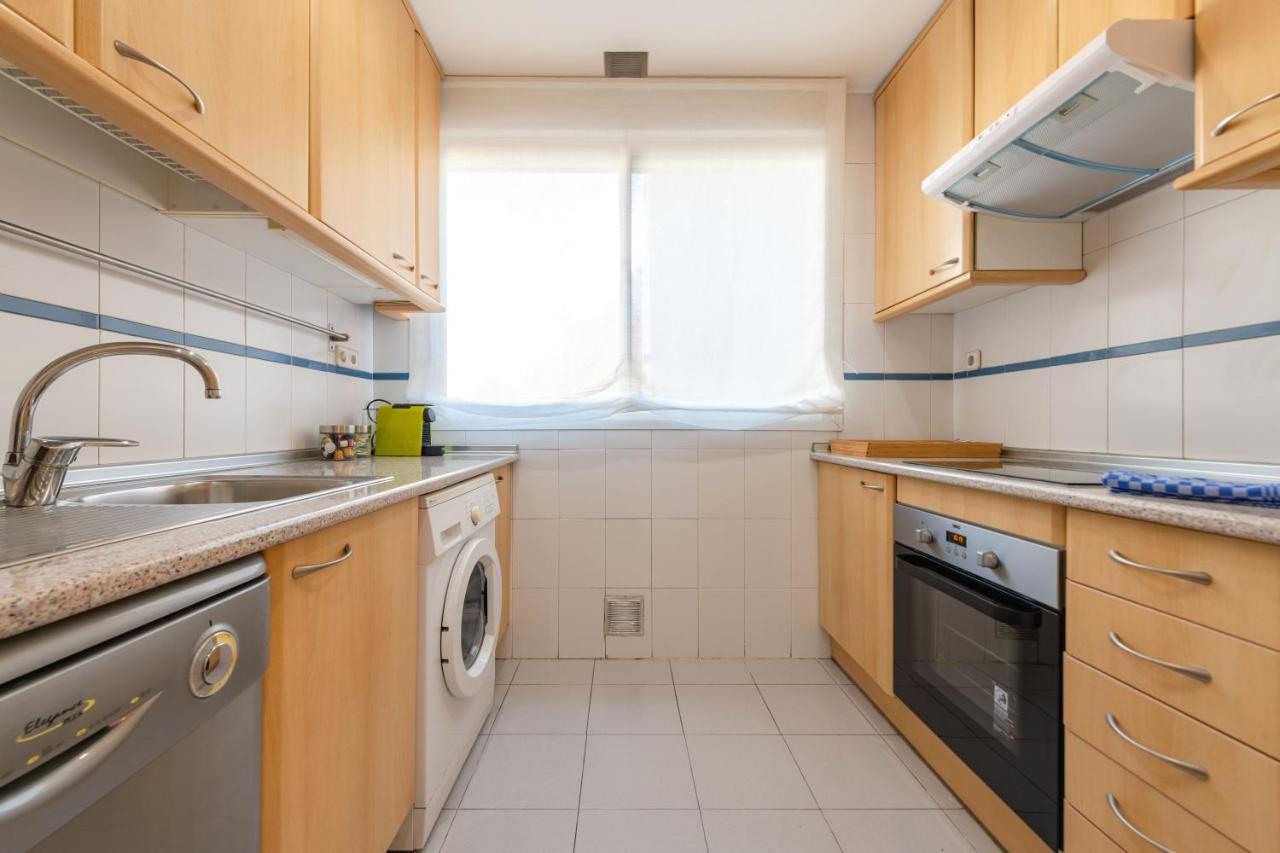2 Bedrooms 2 Bathrooms Furnished - Malsana - With Pool - Mintystay Madrid Kültér fotó